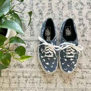 Vans Dinosaur Print Chambray Blue & White Women’s Size 8.5